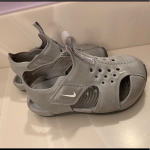 Nike Sunray Sandals